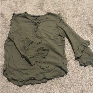 Express 3/4 length sleeve size small